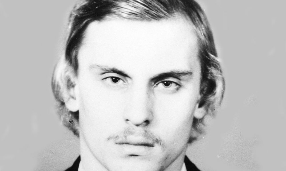 dul1977