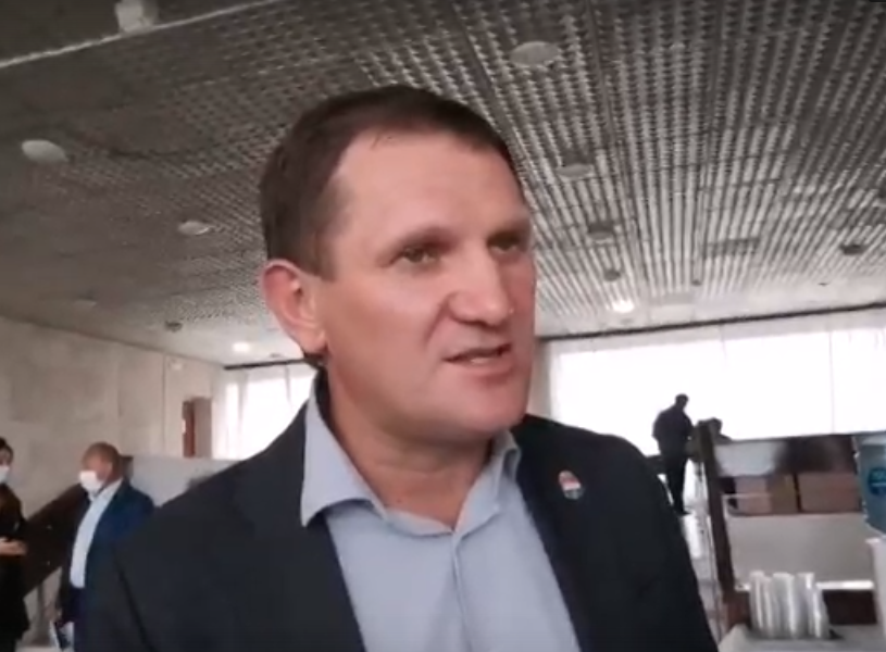 Павел Гиматов: "Новый бассейн в Красногорском районе будет"
