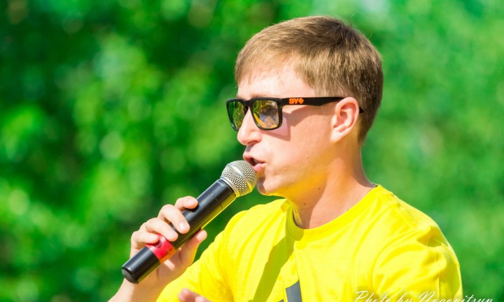 А начиналось все с ведения различных мероприятий