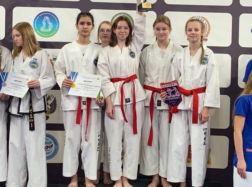 Наши волшебные чемпионки категории 14-15 лет