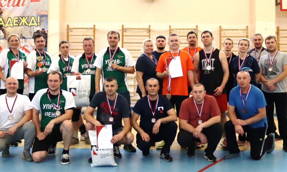 Победители второй группы.