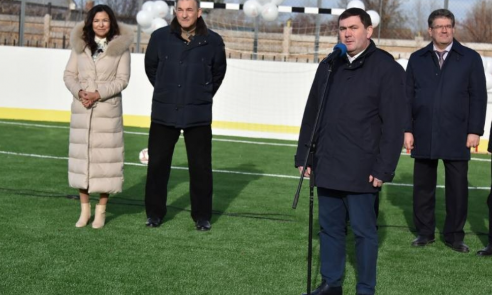 Алексей Шмыков: "Уверен. этот корт всегда будет заполнен ребятами".