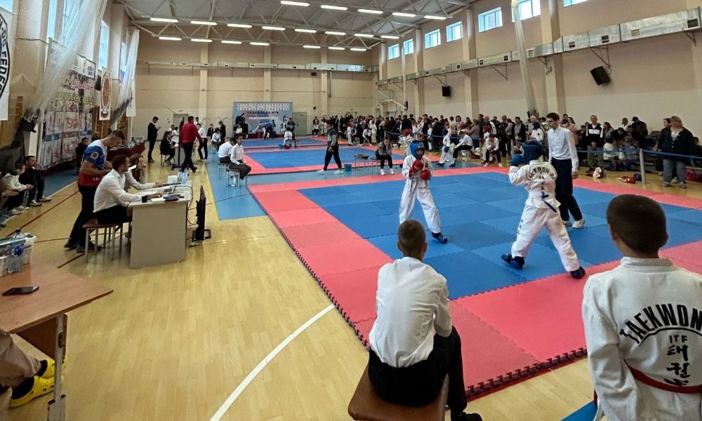 Первенство в разгаре