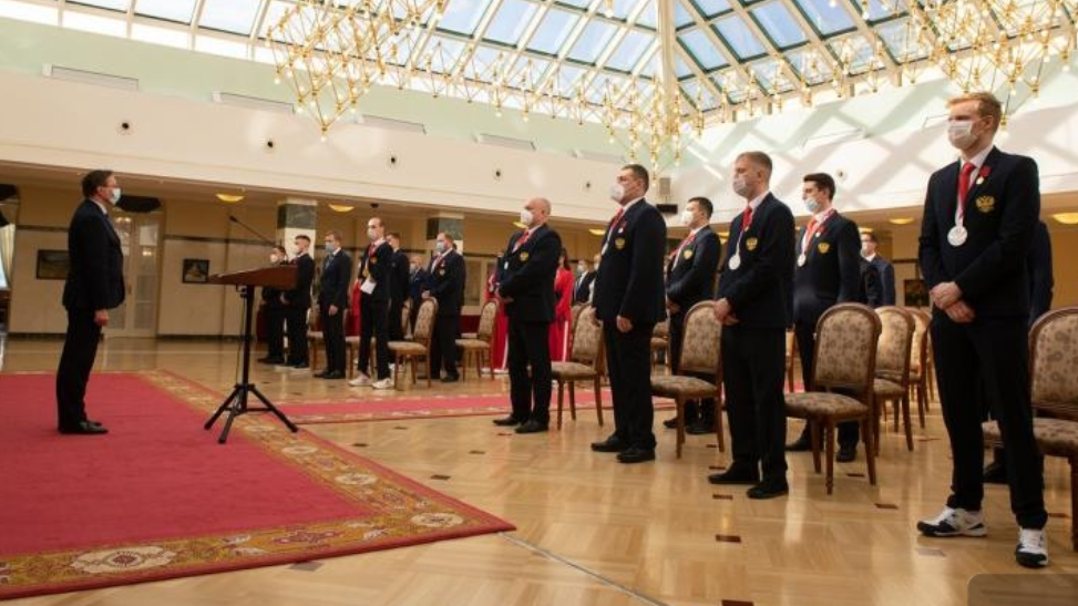 На церемонии награждения