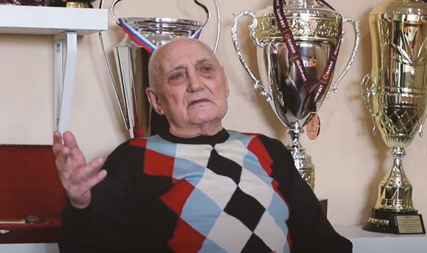 Каменские болельщики всегда будут помнить Евгения Сесюнина.