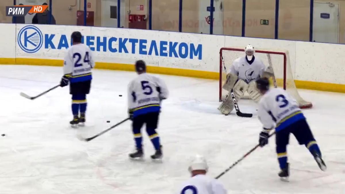 Хоккей